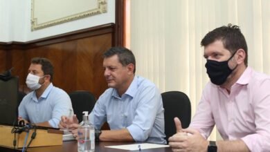 Prefeitos da Baixada pedem mais vacinas contra a COVID-19
