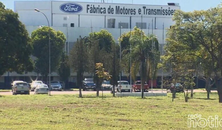 Justiça barra demissões de funcionários da Ford