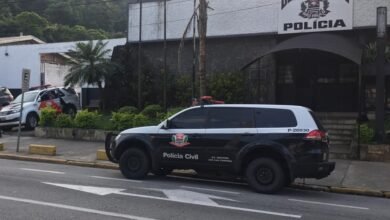 Bandidos roubam celular e trocam tiros com a Polícia