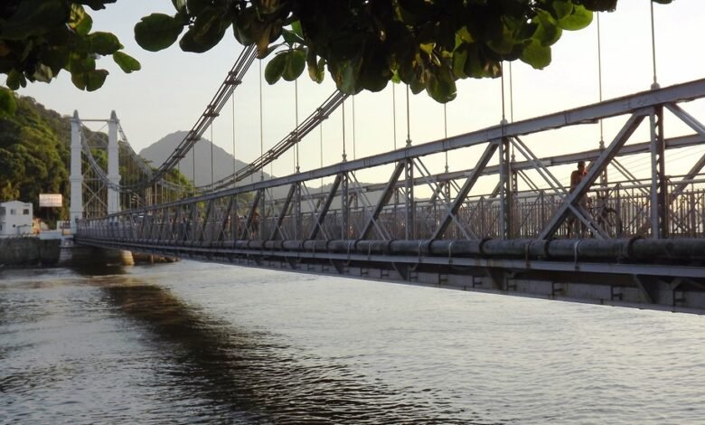 Acesso para a Ponte Pênsil de São Vicente é interditado