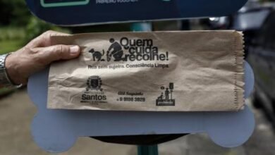 Equipamentos ajudam na conscientização para o recolhimento das fezes dos pets