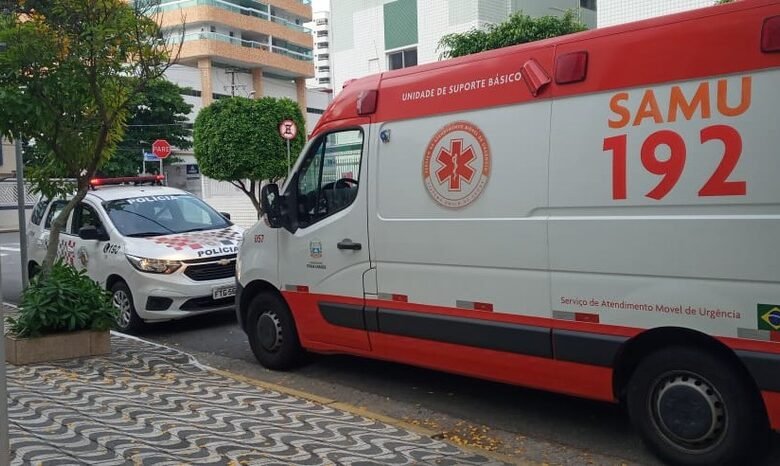 Professor mata a própria mãe em Praia Grande