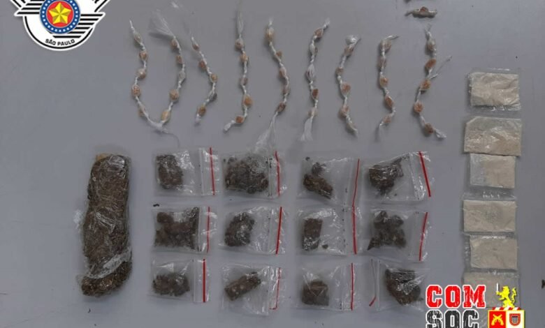 Adolescente é apreendido com drogas em Caraguatatuba