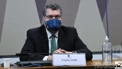 Ernesto Araújo depõe na CPI da Covid e nega atrito com a China