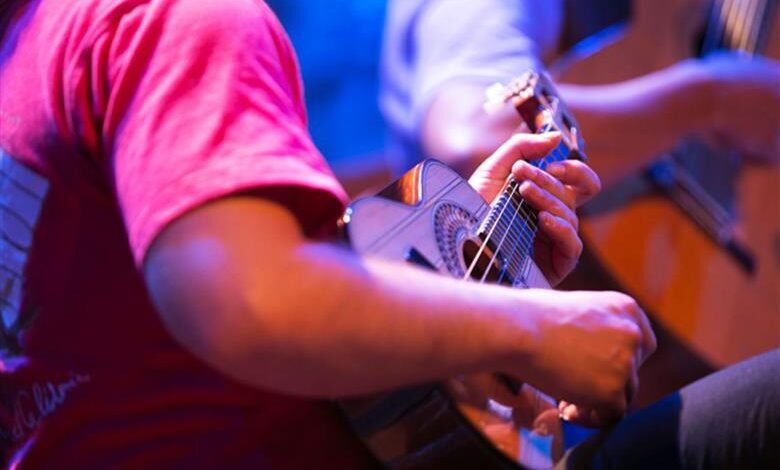 Música em bares e restaurantes é liberada em São Vicente