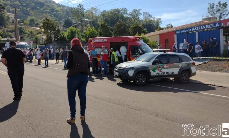 Jovem mata crianças e funcionárias de creche com facão