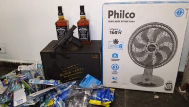 Dupla rouba supermercado de São Vicente e amarra funcionários