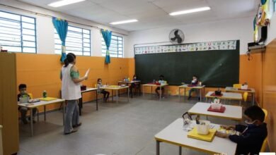 Vacina em profissionais da educação com 18 anos tem vacina antecipada