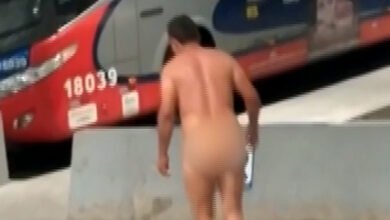 Homem fica nu na Rodoviária de Santos