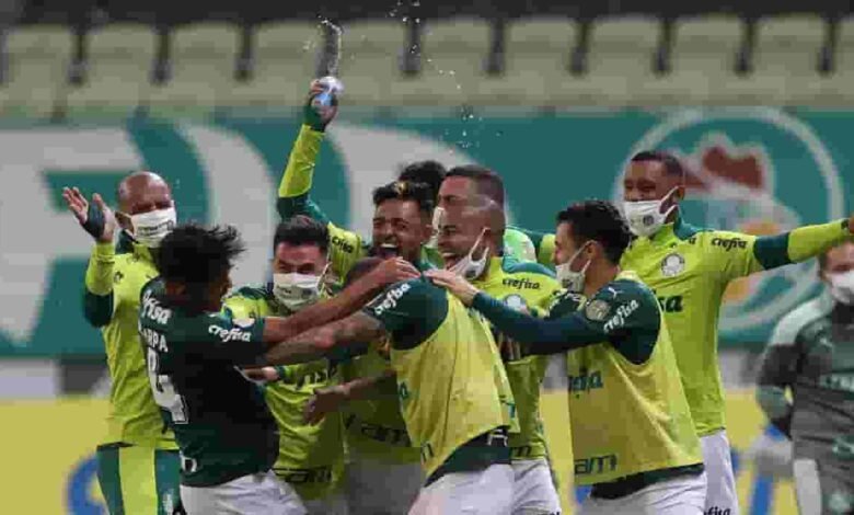 Em uma partida emocionante com duas viradas no placar, o Palmeiras derrotou o Bahia por 3 a 2 neste domingo (27), no Allianz Parque, em