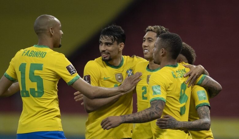 O Brasil disparou na liderança das Eliminatórias da Copa do Mundo de 2022, no Catar. Nesta sexta-feira (4), a seleção canarinho derrubou a forte marcação