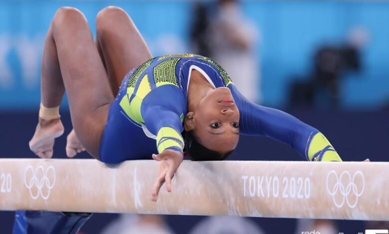 Rebeca Andrade faz história e leva a prata para o Brasil na ginástica