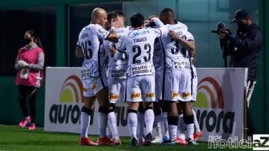 Corinthians vence a Chapecoense no Brasileirão e sobe na tabela do Brasileirão