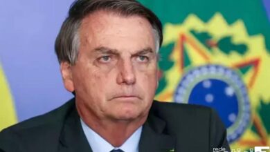 Bolsonaro é internado em São Paulo