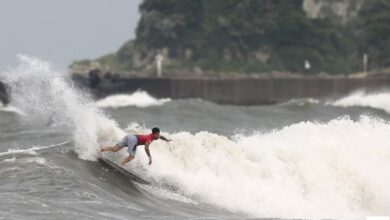 Gabriel Medina e Italo Ferreira seguem na briga por medalhas nas Olimpíadas