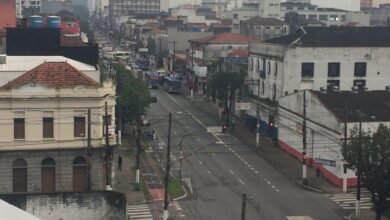 Centro de Santos é cenário de filme e vias são interditadas