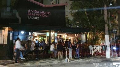 São Paulo exige o "passaporte de vacina" para quem vai a shoppings, restaurantes e eventos