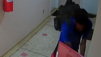 Homem rouba prédio de Santos, mas acaba sendo agredido e preso