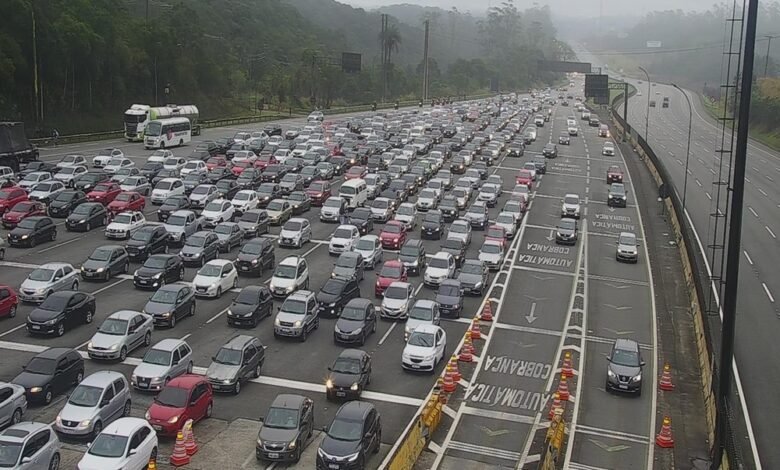Sistema Anchieta-Imigrantes deve receber mais de 350 mil no feriado prolongado