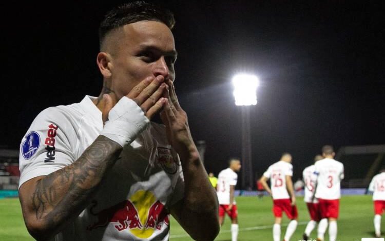 Na Sul-americana o Bragantino conta com presença de torcida e vence o Libertad na semifinal