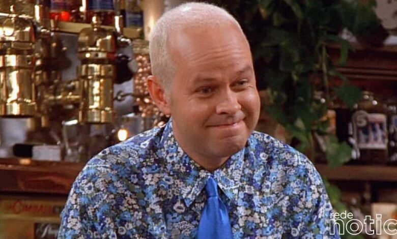 Fãs de 'Friends' em luto pelo ator James Michael Tyler, o Gunther