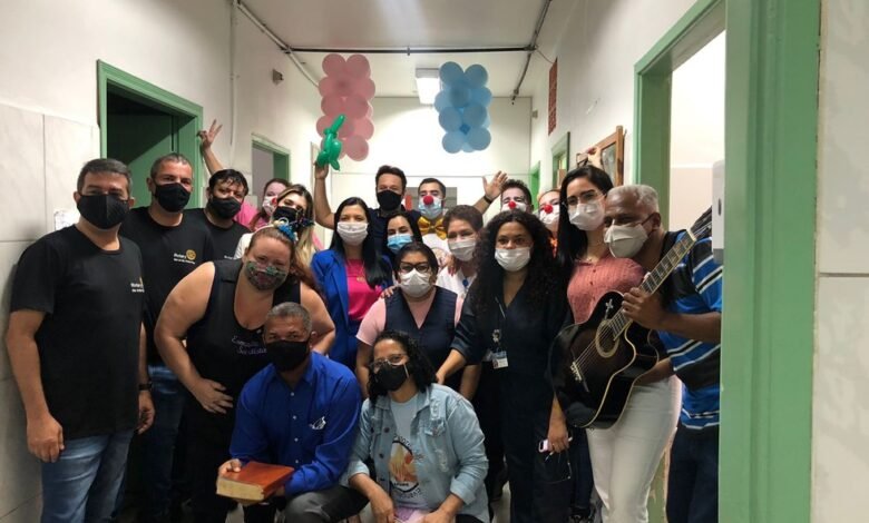 Crianças internadas no Hospital de São Vicente recebem festa surpresa