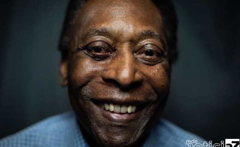 Um viva ao Rei Pelé!