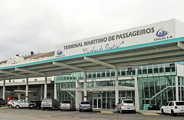 Grupo de 40 pessoas ficam frustradas com não embarcação em cruzeiro no Porto de Santos