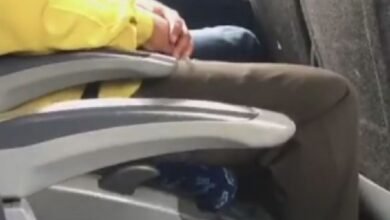 Homem é preso cometendo ato sexual dentro de ônibus