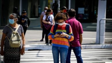 São Paulo encerra obrigatoriedade do uso da máscara em ar livre a partir de dezembro