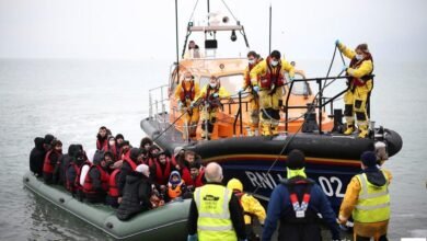 Naufrágio de bote mata mais de 30 imigrantes no Canal da Mancha