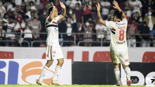 São Paulo bate o Sport e fica mais tranquilo no Brasileirão