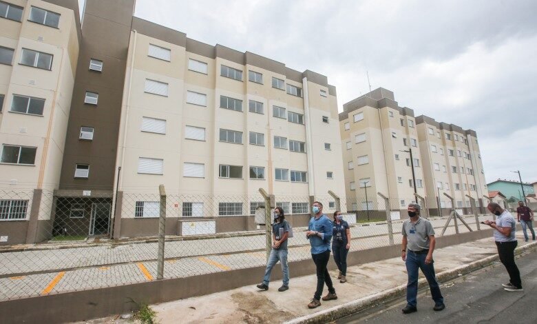 Conjuntos habitacionais são fiscalizados na Cidade de Praia Grande