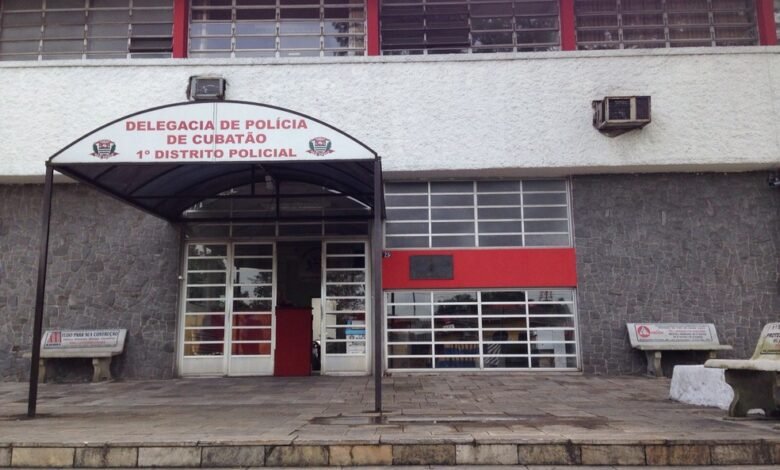 Criança de 8 anos morre após ser atropelada por trem