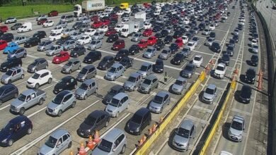 Estradas em direção ao Litoral tem movimento intenso
