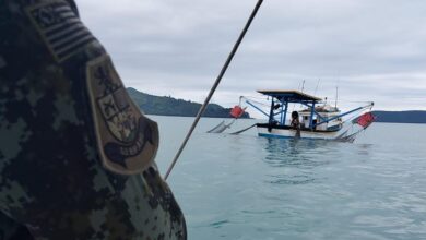 Polícia Marítima flagra irregularidades de Pesca no Litoral Paulista