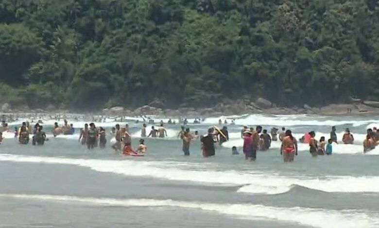 Praias do Litoral Norte começa a bombar de turistas