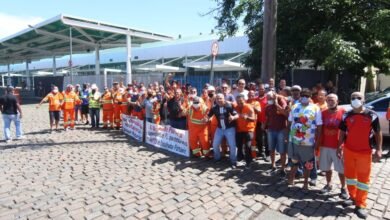 Portuários protestam contra a desestatização do Porto de Santos