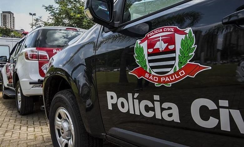 Casal é preso acusado de furtar residência em Ilha Comprida