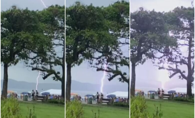 Raio cai no mar e quase atinge banhistas que estavam na praia