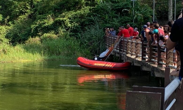 Homem afoga em lagoa de Santos e morre