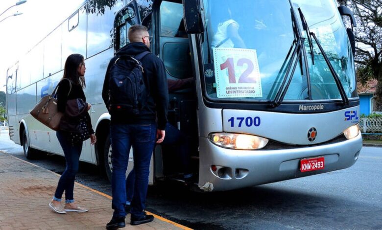 Cadastro para transporte universitário gratuito é aberto em Itanhaém