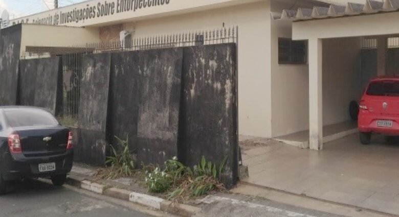 Homem comete tráfico de drogas e é preso em flagrante em Registro