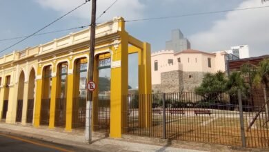 Prédios históricos de Santos são restaurados