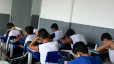 Aulas na rede municipal de Cubatão são adiadas por causa da Covid-19 e da gripe