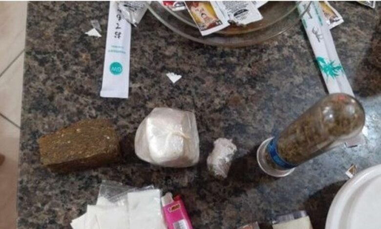 Agente penitenciário e amante acusados de envolvimento com facção viram réus