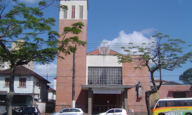 Paróquia São Benedito celebra a última missa em Santos