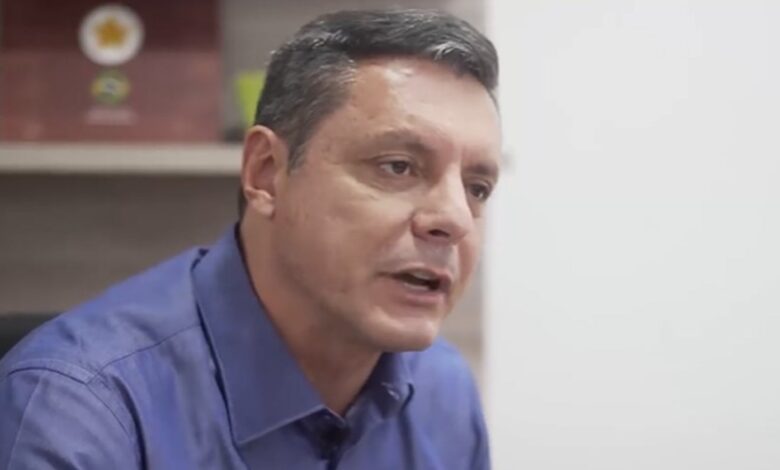 VÍDEO - Prefeito de Santos comete gafe sobre o Santos FC durante evento oficial