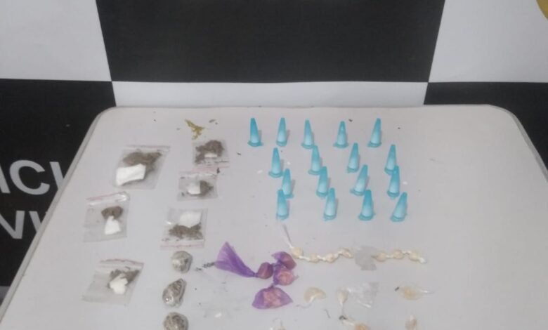 Suspeito de tráfico de drogas em São Vicente é preso