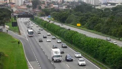 Sistema Anchieta-Imigrantes deve ter 260 mil veículos seguindo para a Baixada Santista no feriado de Páscoa